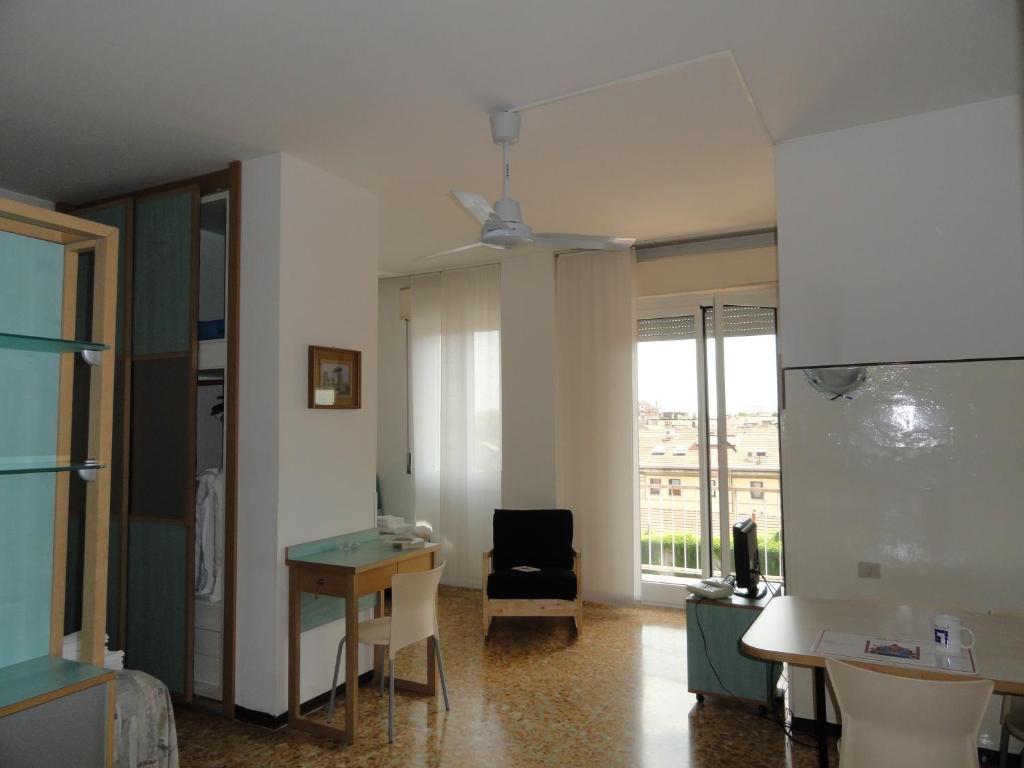 Residence Giusti 6 Милано Стая снимка